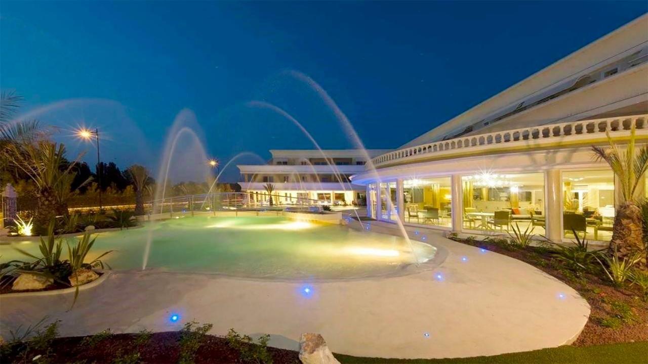 Relais Du Lac Village - Italian Homing Desenzano del Garda Bagian luar foto