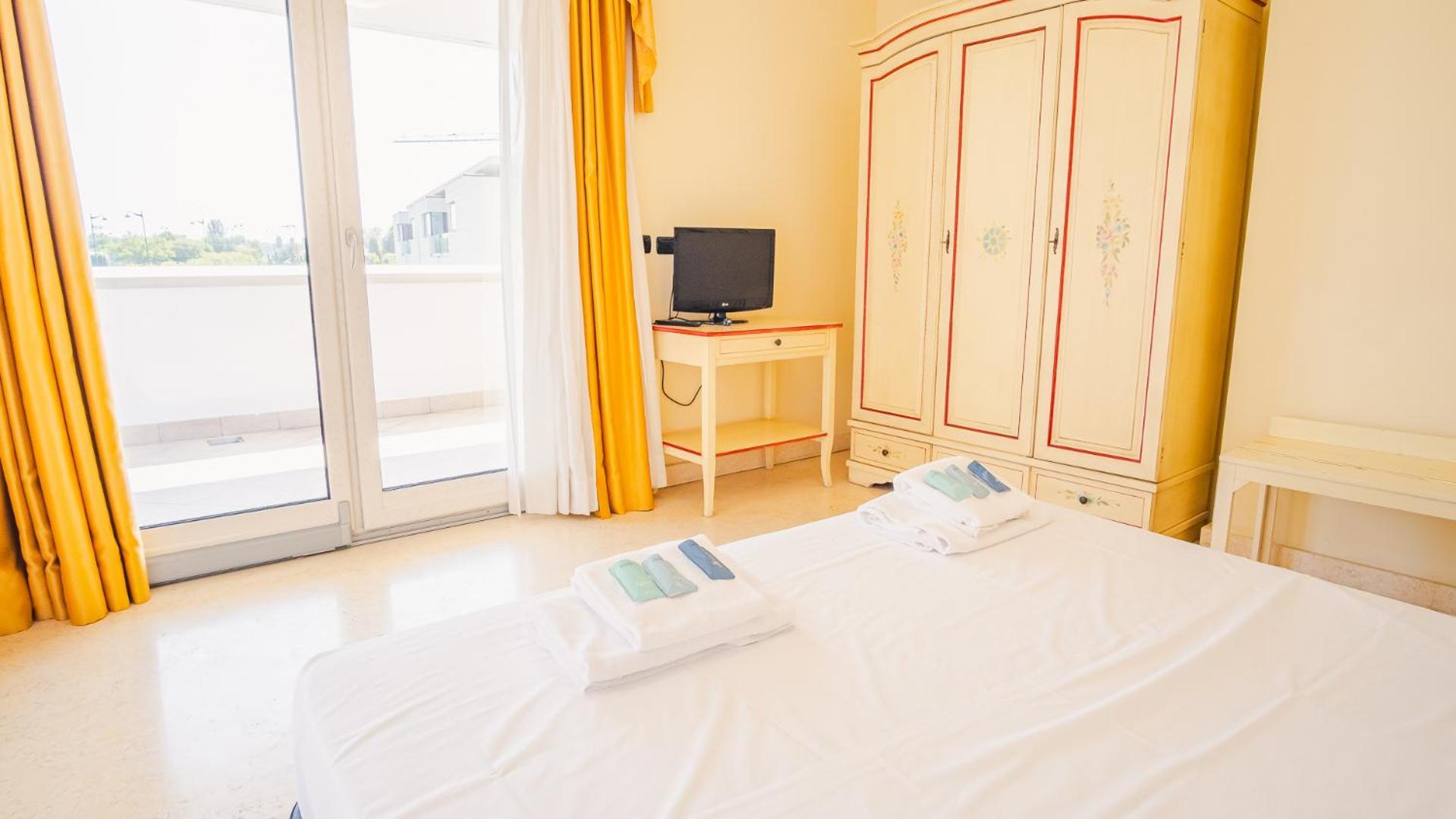 Relais Du Lac Village - Italian Homing Desenzano del Garda Bagian luar foto