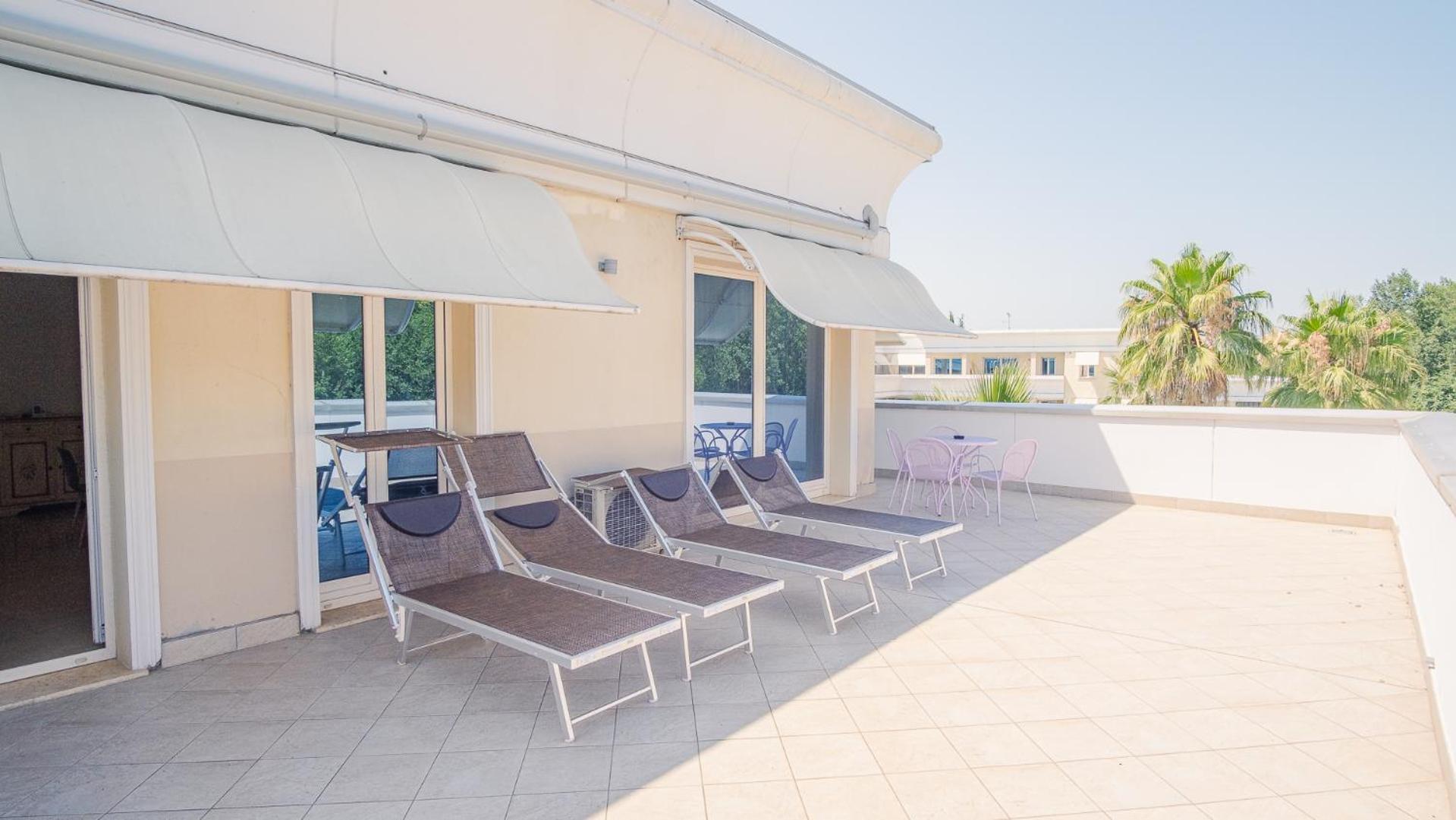 Relais Du Lac Village - Italian Homing Desenzano del Garda Bagian luar foto