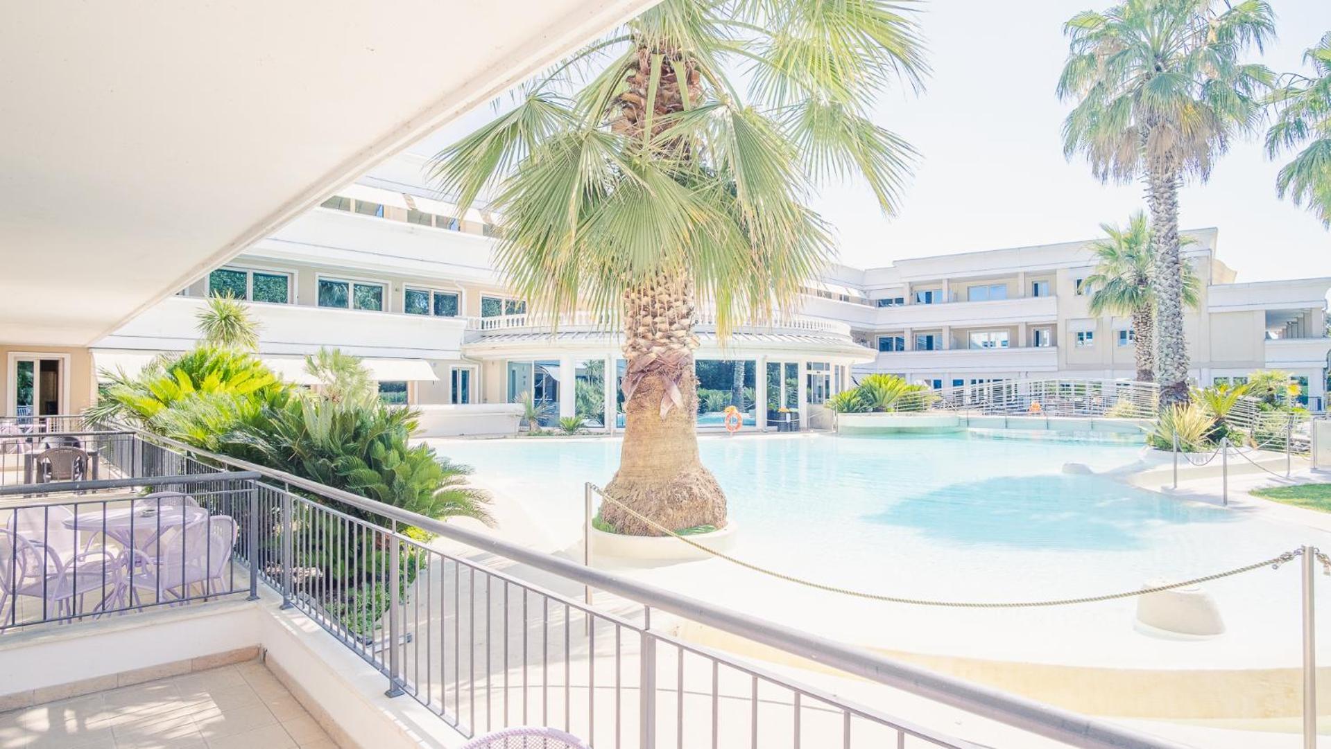Relais Du Lac Village - Italian Homing Desenzano del Garda Bagian luar foto