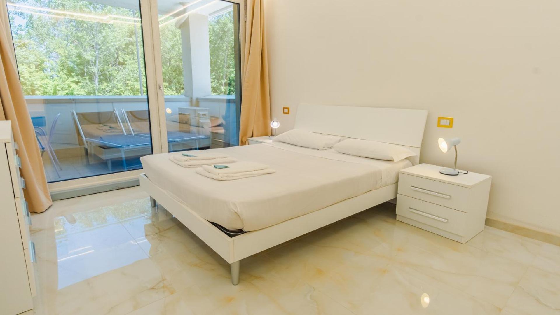 Relais Du Lac Village - Italian Homing Desenzano del Garda Bagian luar foto